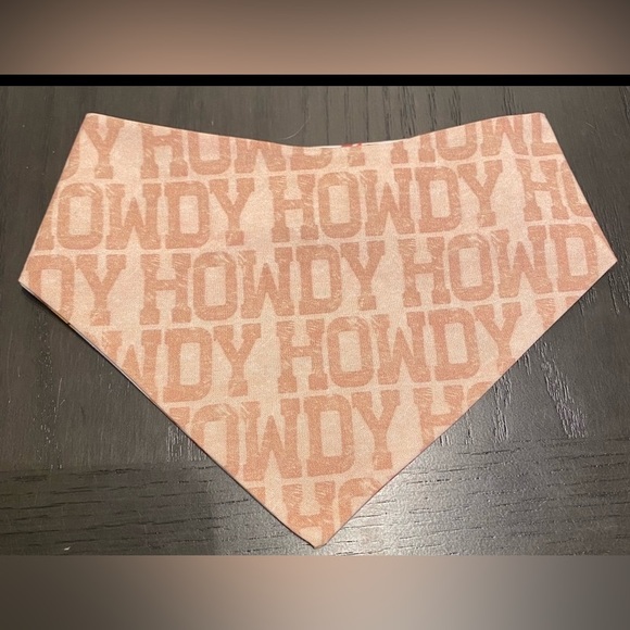 Howdy interchangeable dog bandana - Picture 3 of 3
